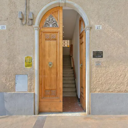דירה La Mansardina Di Santa By Pathos Hospitality